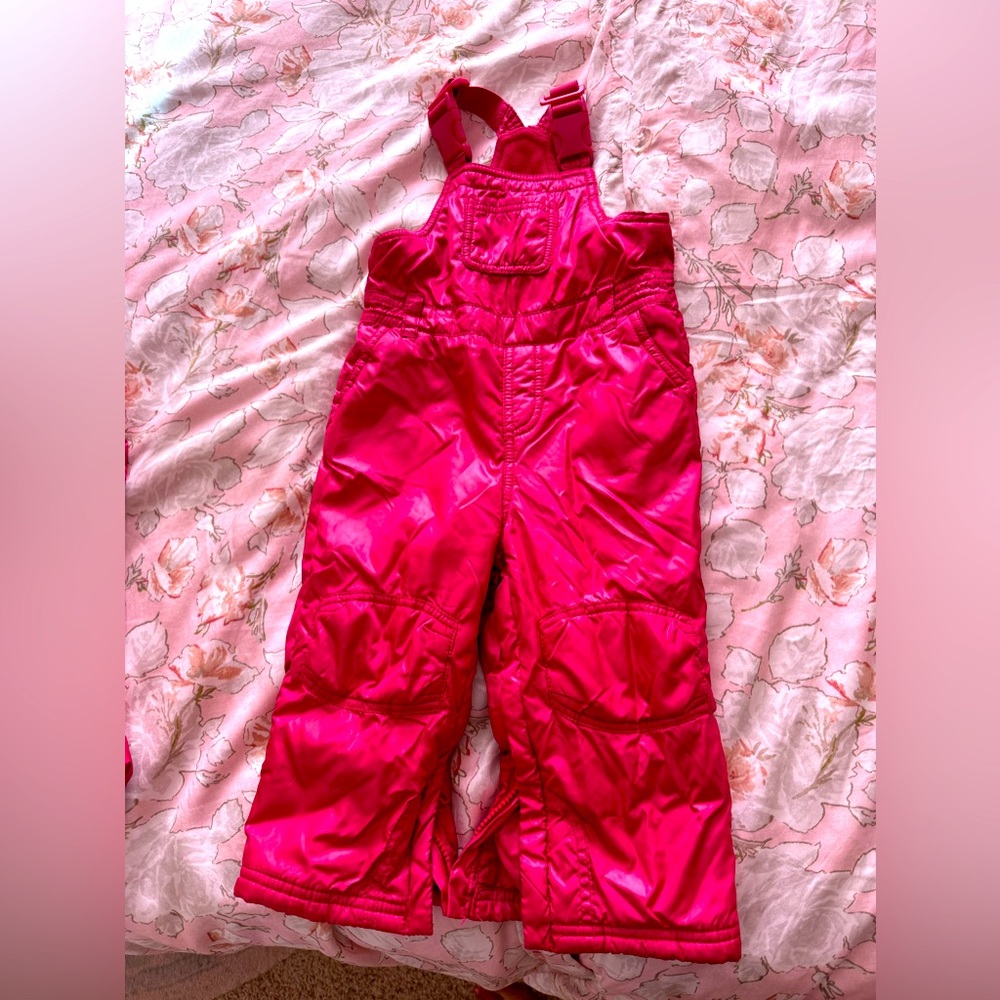 Baby Gap Snow Bib and Coat ready for your new little ski bunny!!